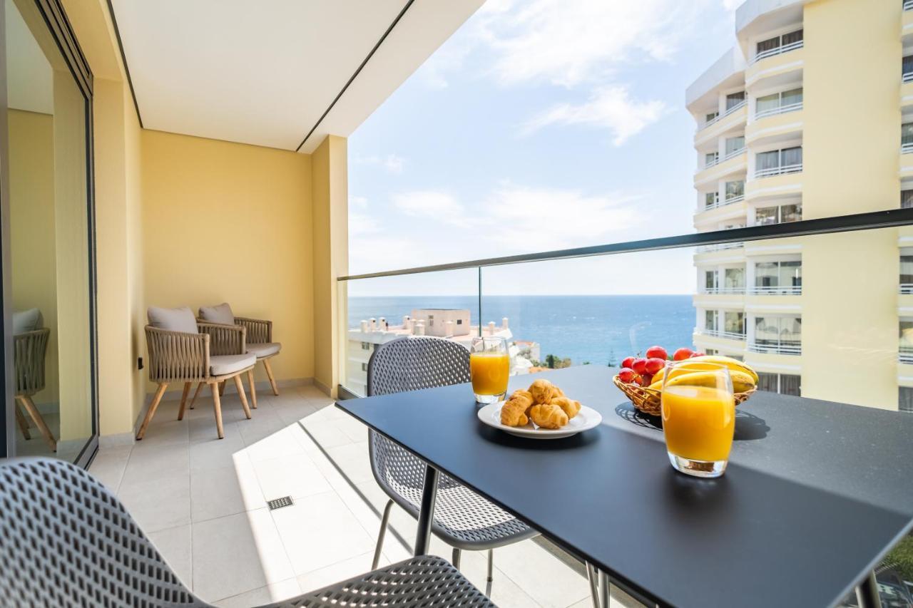 Apartment With Ocean View And Parking ฟุงชาล ภายนอก รูปภาพ