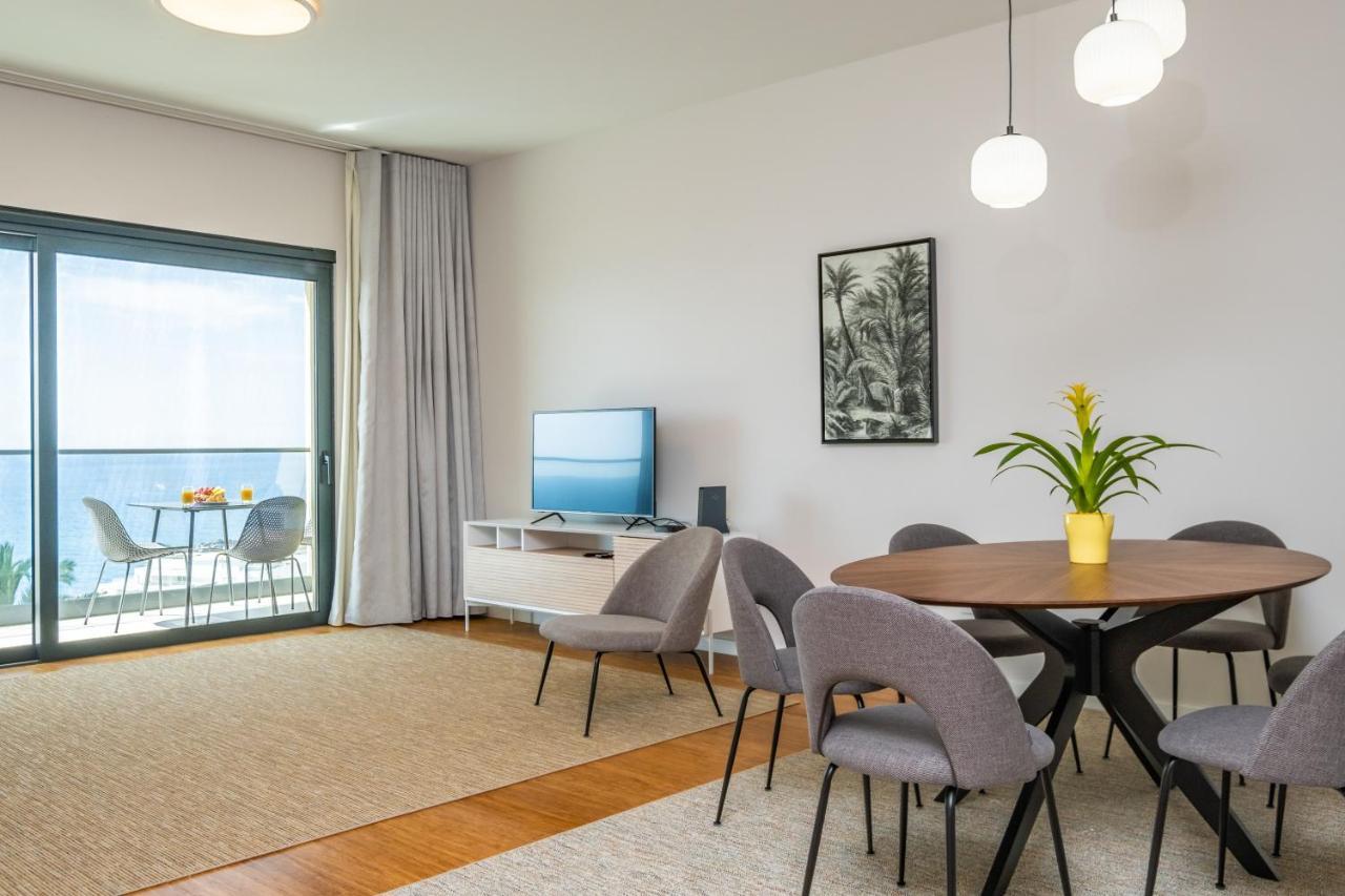 Apartment With Ocean View And Parking ฟุงชาล ภายนอก รูปภาพ